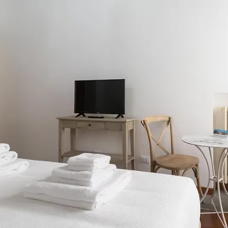 Italianway - Barberini Elegantia Апартаменты *