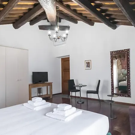 Apartment Italianway - Barberini Elegantia *