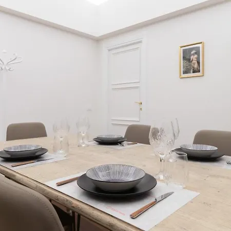 Apartament Italianway - Barberini Elegantia *