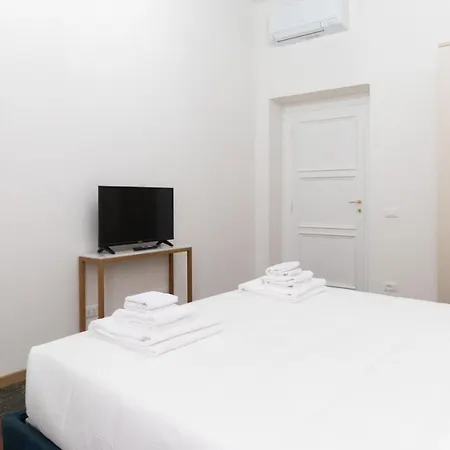Italianway - Barberini Elegantia Apartament