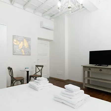 Italianway - Barberini Elegantia Apartament Rzym