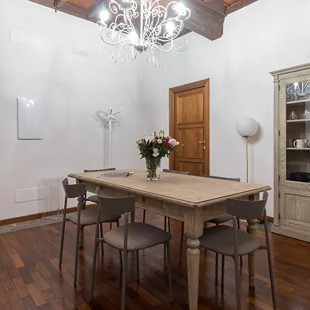 Апартаменты Italianway - Barberini Elegantia