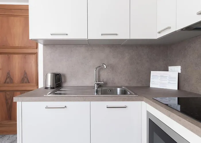 Italianway Collection - Barberini Elegantia Apartamento *